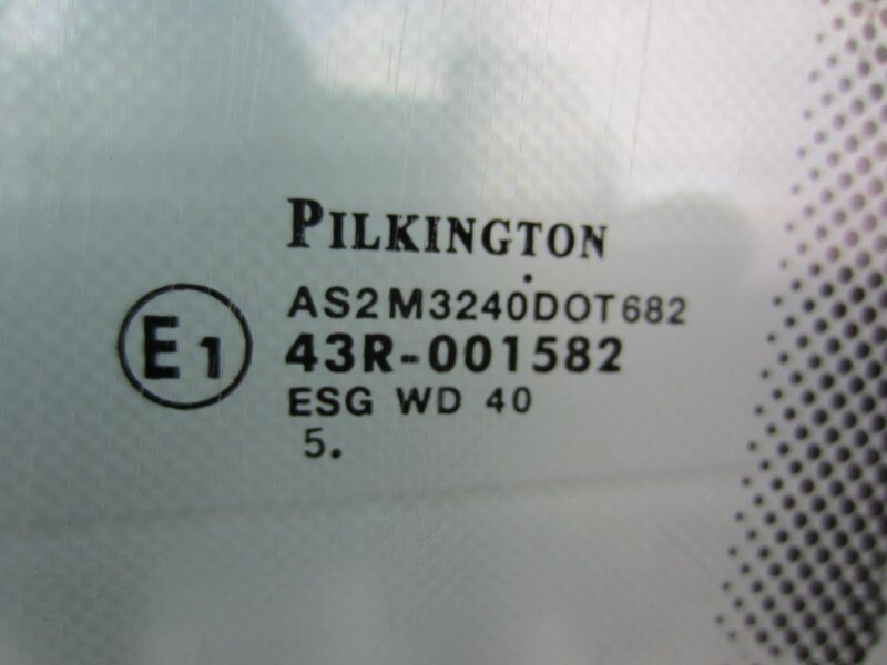 Маркировка лобового стекла Pilkington